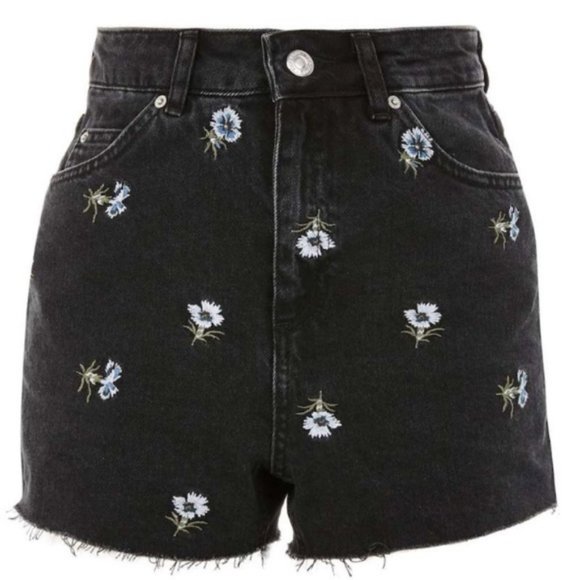 TOPSHOP High Waisted Embroidered Floral Shorts Distressed Black Denim NWT - Picture 4 of 5